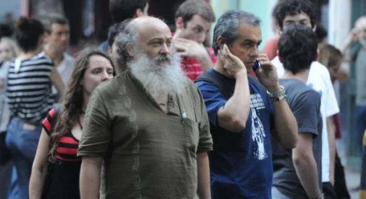 Tregua entre La Cámpora y el Movimiento Evita: ¿cuál es la moneda de cambio que la sellará?