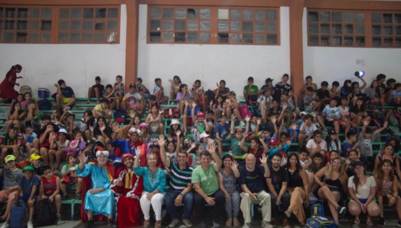 Rawson: Biss destacó el trabajo social de las Vecinales en los barrios