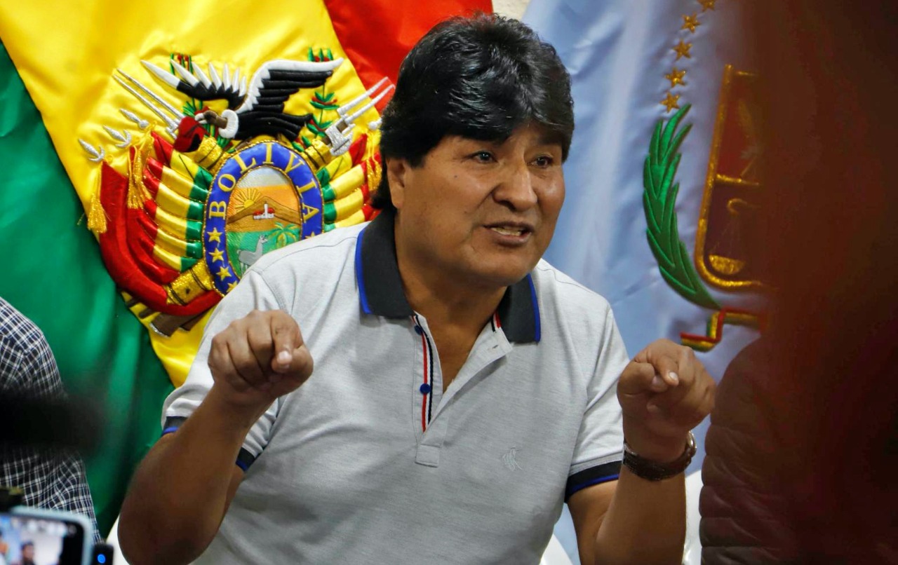 Perú le prohibió el ingreso de Evo Morales alegando injerencia política