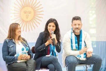 Avanza la investigación sobre la millonaria compra de cotillón del PAMI para el Mundial 