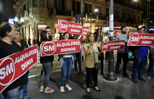 Ley de alquileres: las internas del Gobierno complican la suspensión que pide Massa