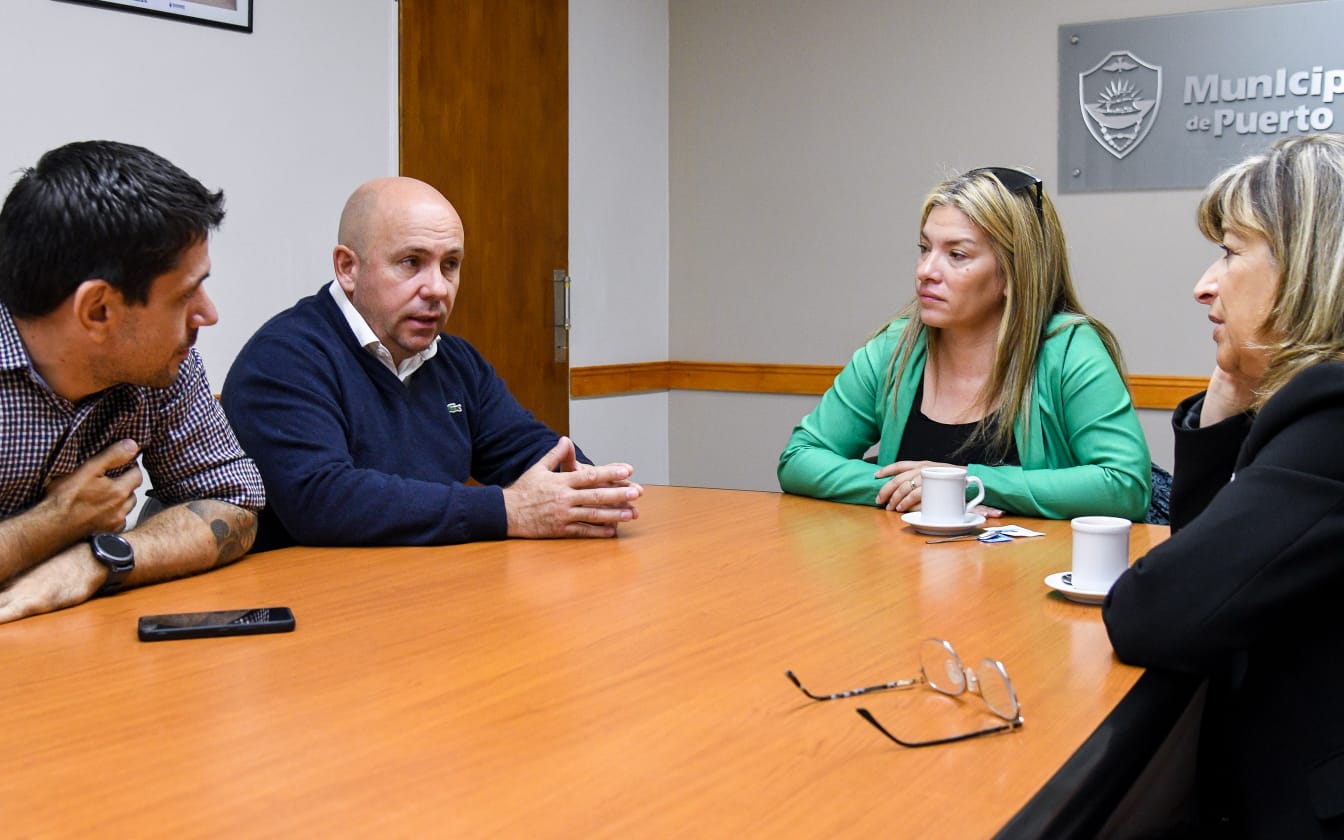 Madryn: Sastre entregará tierras a trabajadores de la AFIP para que construyan un quincho