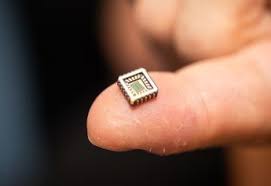 Adicciones e innovación: China implantó el primer chip para control de consumo de alcohol