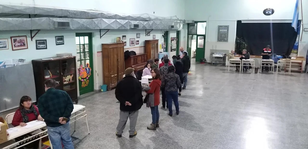 Internas de «Arriba Chubut»: el oficialismo va a las urnas sólo con afiliados y con expectativas de afianzar la unidad