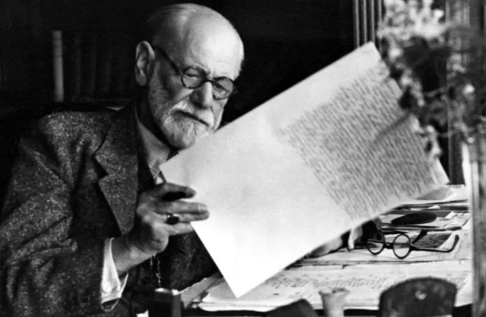 ‘La homosexualidad no es nada de lo cuál avergonzarse’: la carta de Freud a una madre preocupada