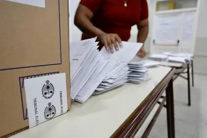 Descreimiento y hartazgo- Preocupa la abstención electoral y se espera baja participación en las PASO