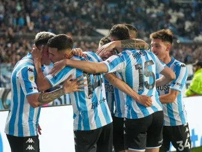 Racing le ganó x 3 a Atlético Nacional en una noche inolvidable y va por Boca