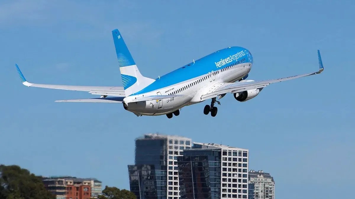 Transporte: Aerolíneas Argentinas suspende vuelos en Trelew, Comodoro y otras localidades