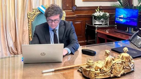 Milei adelantó que si el DNU no pasa Diputados lo van a separar en siete partes