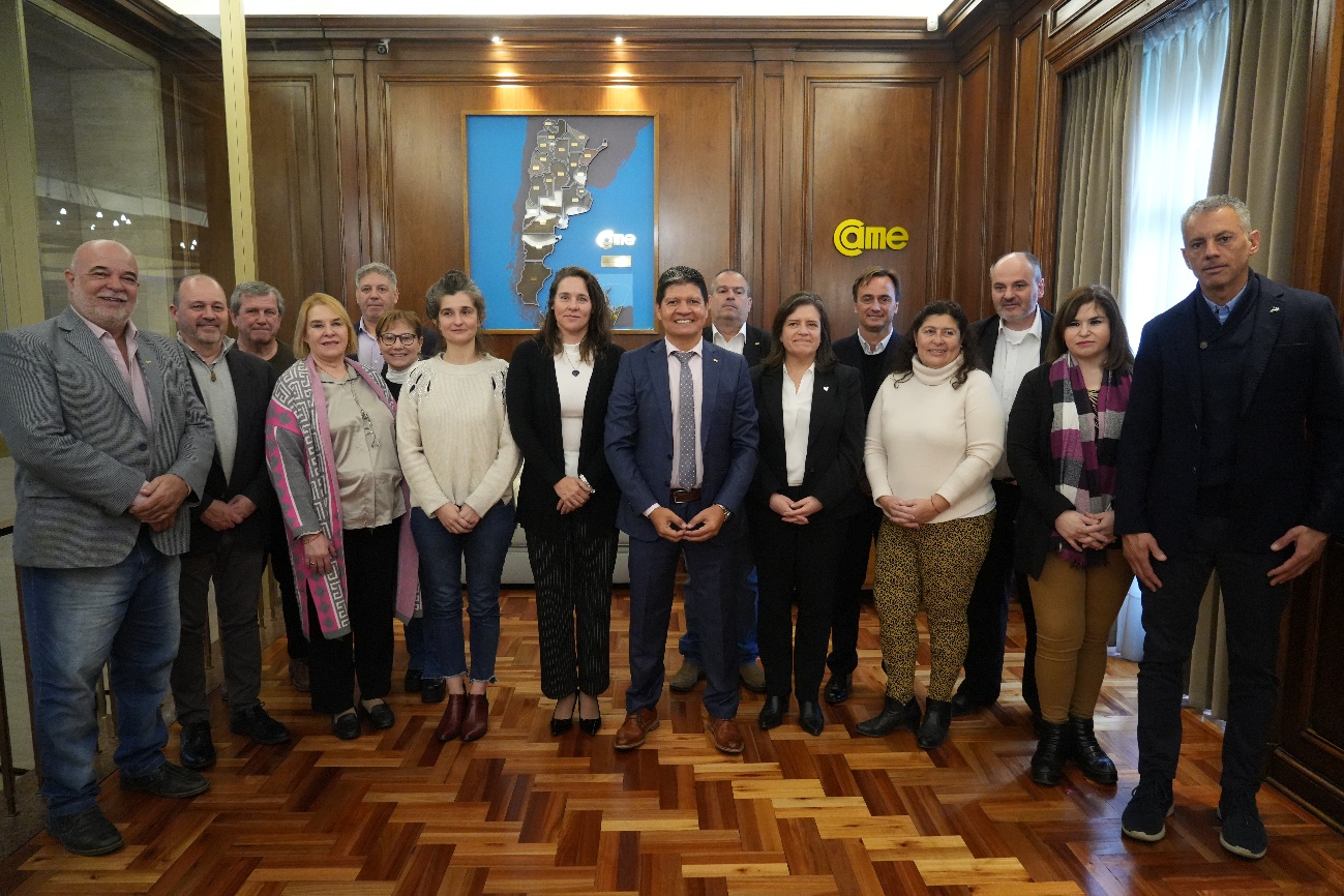 Urgencias productivas y políticas pendientes: el Bloque Patagónico le planteó prioridades regionales a Guillermos Francos