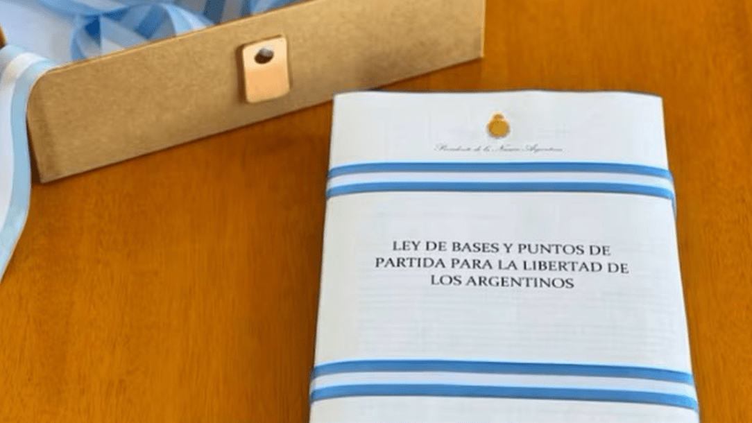 Chubut propone adherir al RIGI pero excluyendo la minería: ingresó el proyecto y hace ruido