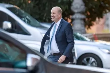 Nación avanza con la desregulación: firma digital, reforma laboral y otros cambios que se vienen