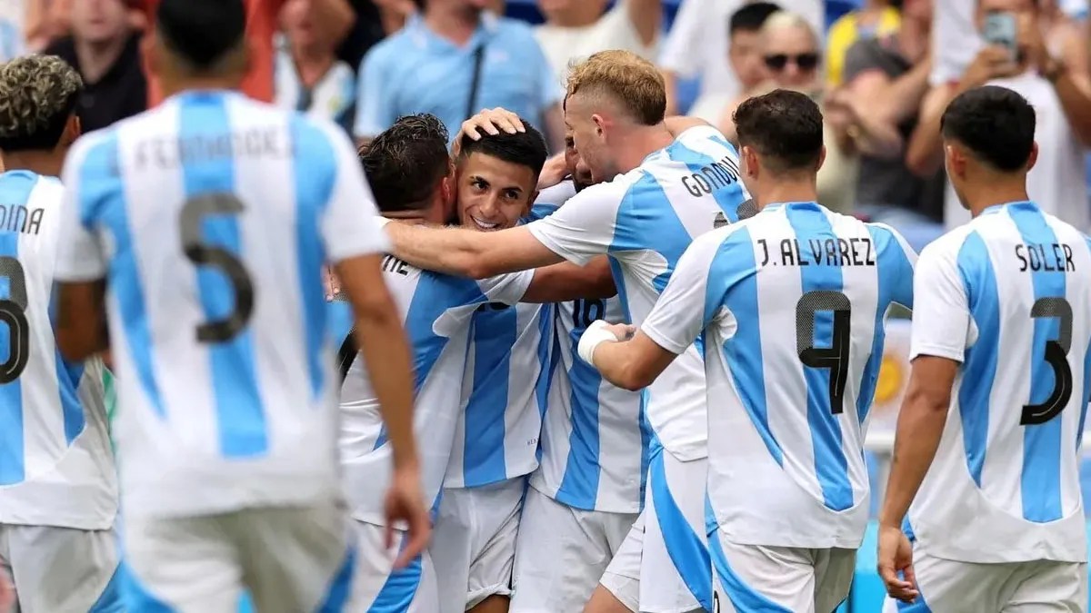 Argentina se mide con Francia por los Juegos Olímpicos 2024 desde las 16
