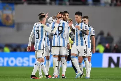 Argentina enfrenta hoy a Venezuela con la vuelta de Messi y la ausencia de varios titulares
