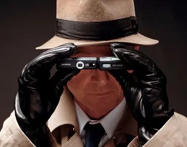 Milei amplió por DNU el presupuesto de la SIDE en $7.366 millones con más fondos para gastos reservados