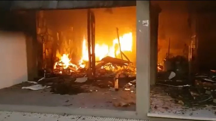 Destrucción de edificios públicos en Chubut: comenzó el juicio contra 8 imputados