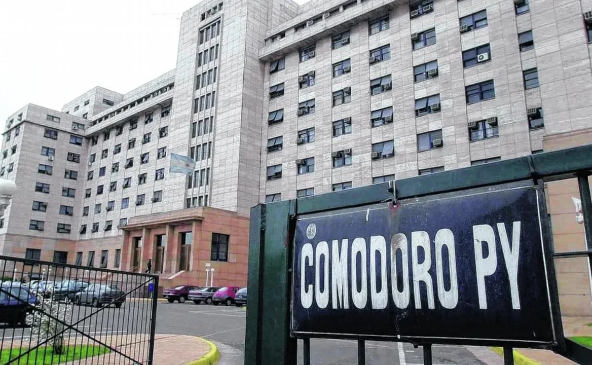 Causa Vialidad: otros tres condenados se entregaron en Comodoro Py