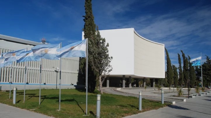 El Gobierno pide postergar la emergencia económica en Chubut: que implica