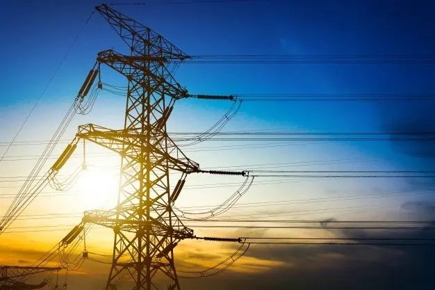 Energía: El gobierno desreguló el mercado eléctrico: unifica ENRE y ENARGAS
