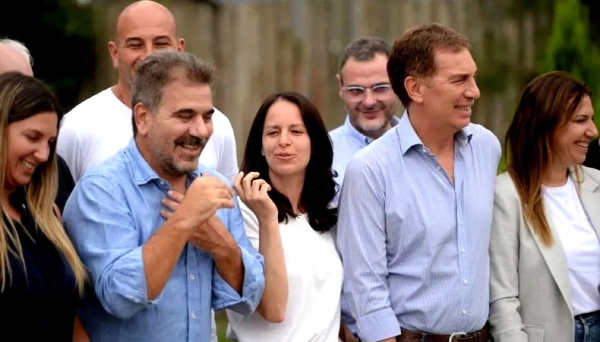 El PRO formalizó la decisión de integrar un frente con LLA para las elecciones bonaerenses de septiembre