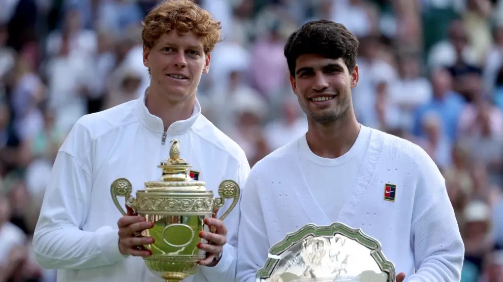 Tenis: Jannik Sinner venció a Carlos Alcaraz y es el nuevo amo de Wimbledon 