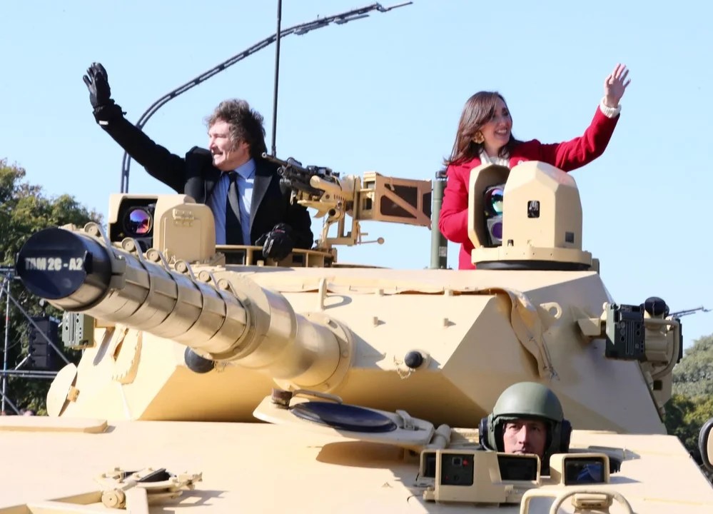 El Gobierno canceló el desfile militar del 9 de Julio para ahorrar unos mil millones de pesos