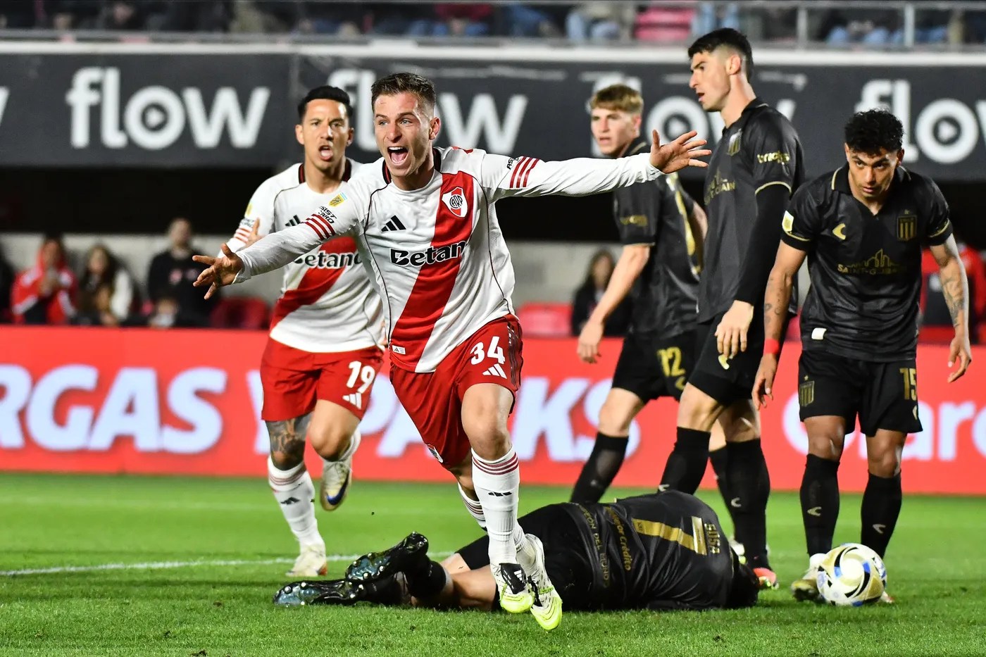 Torneo Clausura: River le ganó a Estudiantes y es líder de la zona B