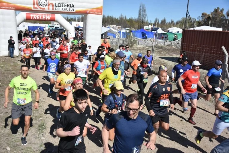 Cross del Pingüino: Una multitud se sumó al desafío en Trelew
