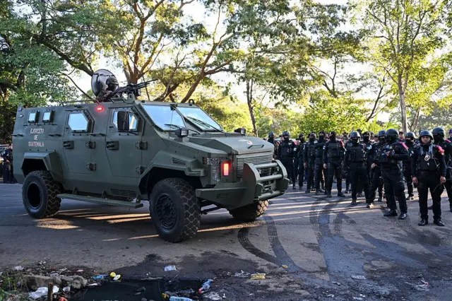 Guatemala declaró el estado de sitio por 30 días en medio de una escalada de violencia