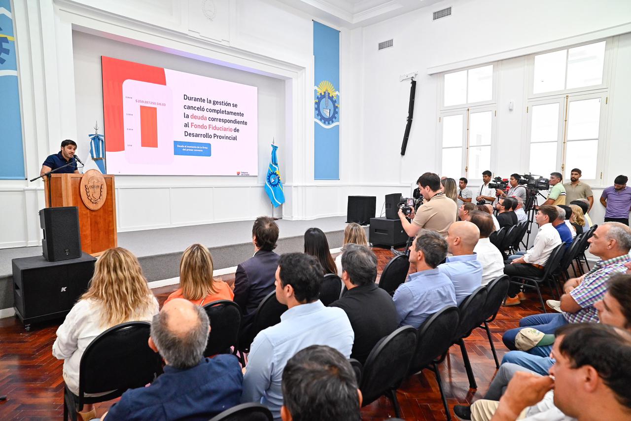 Pacto Fiscal con los Intendentes: Torres pide que los Municipios no gasten más de lo que les ingresa