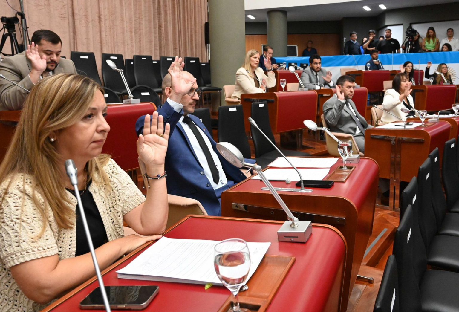 Diputados de Chubut aprobaron el acuerdo de Incentivo al Petróleo y el convenio para la autovía Trelew-Rawson