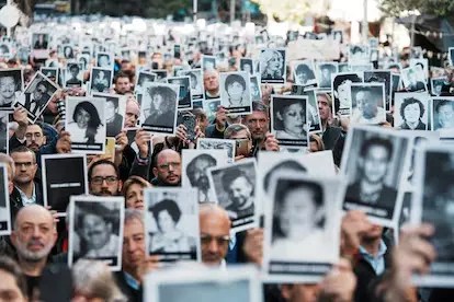 Causa AMIA: procesaron a ocho ciudadanos iraníes y libaneses y se encamina al juicio en ausencia