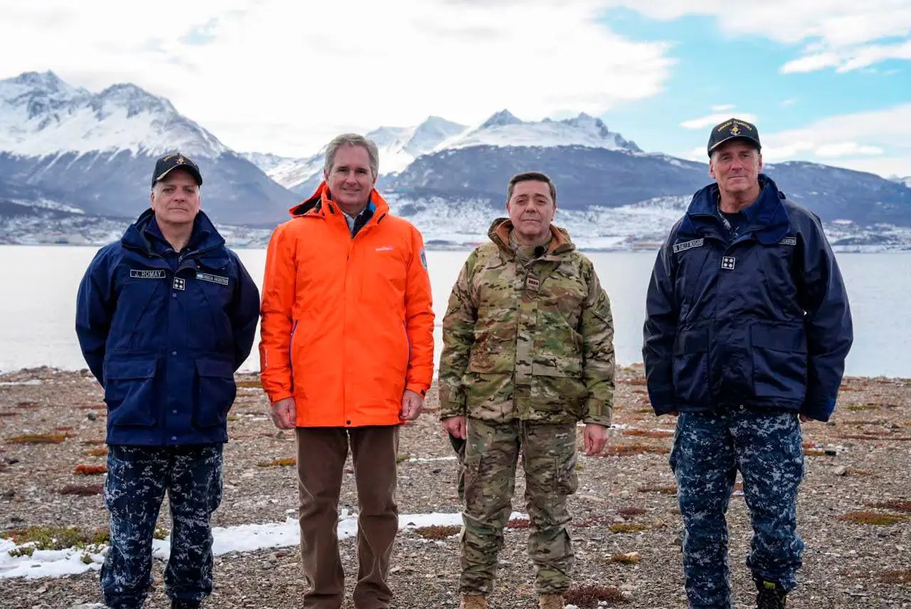 Malvinas: Quirno y Presti recorrieron en Ushuaia el predio donde se construirá la Base Naval Integrada