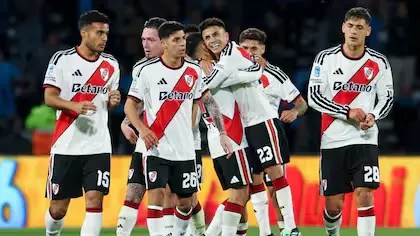 Torneo Clausura: River se floreó y goleó a Belgrano para volver a zona de playoffs 