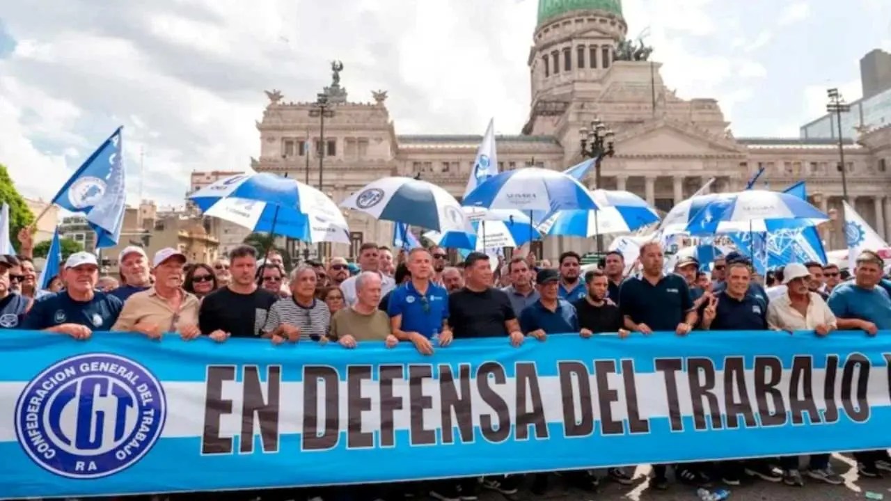 Cierre de empresas y comercios: denuncian una «crisis profunda» y habrá marcha contra el Gobierno