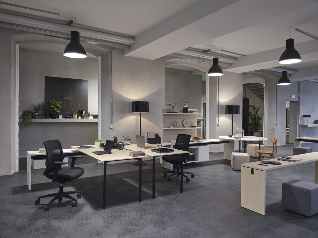 Office workstations by CI - Saudi Arabia