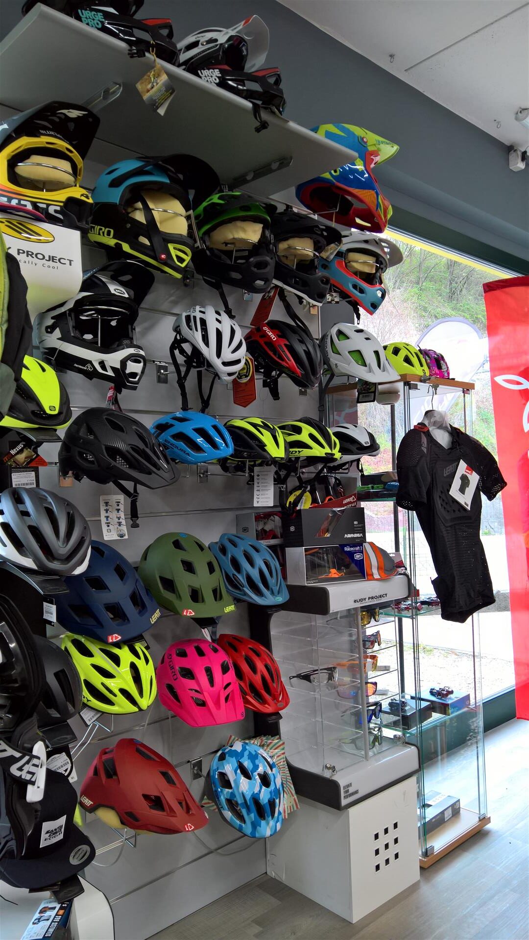 mazzoletti biciclette accessori abbigliamento per il ciclismo brescia bs