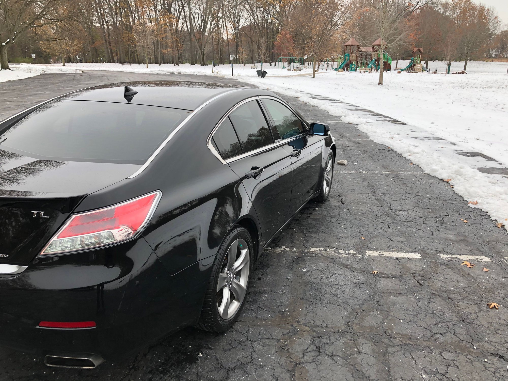 Sold: 2012 acura tl sh-awd ***6 speed manual***