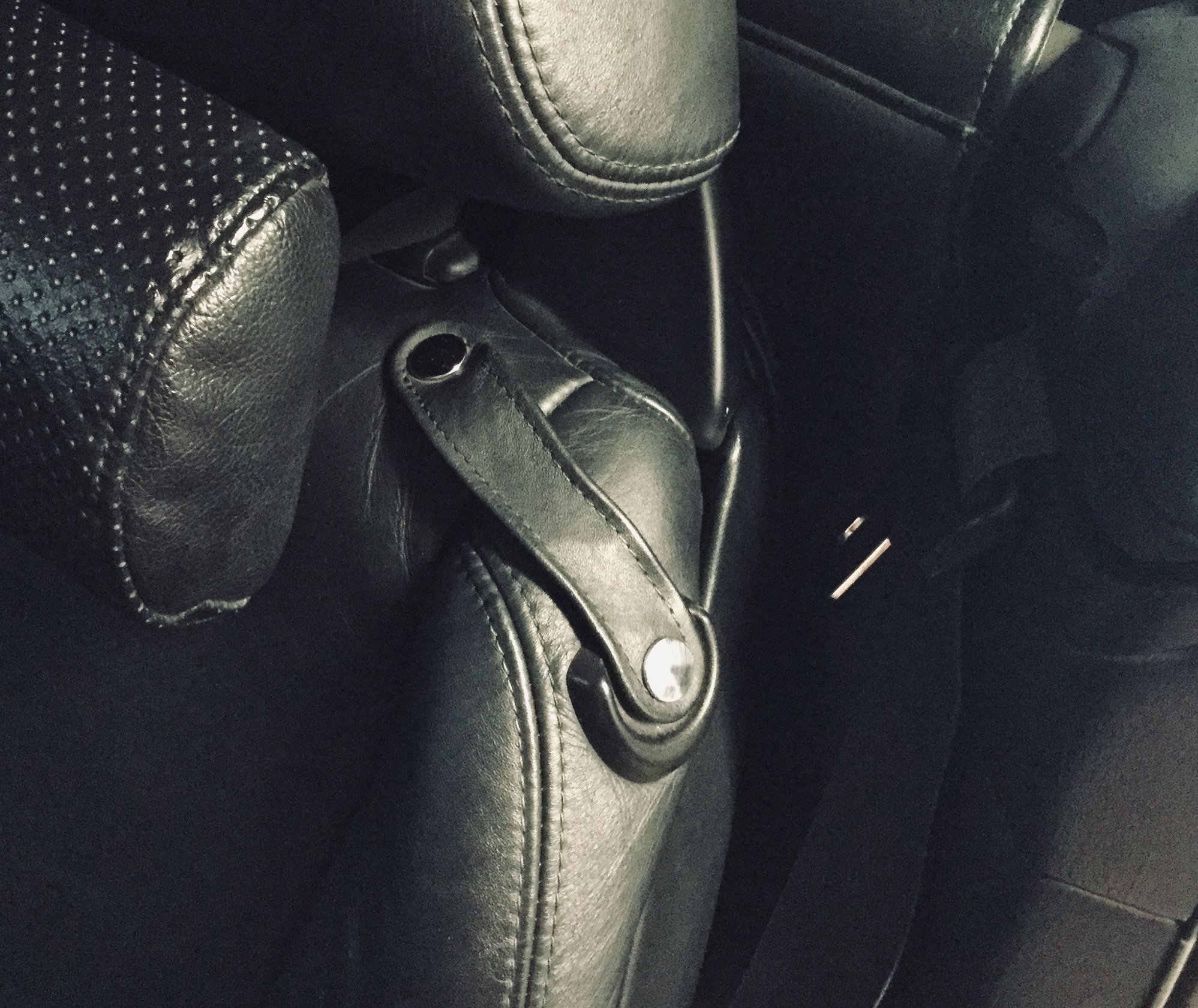 Seat Belt Guide Clublexus Lexus Forum Discussion