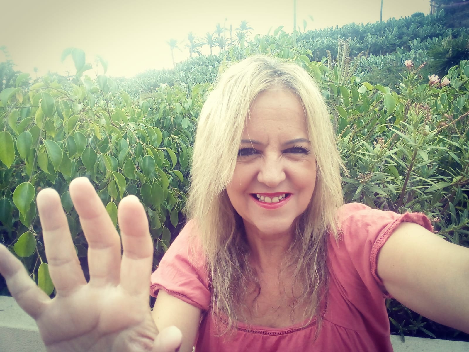ESCRIBE TU RELATO DEL MES DE OCTUBRE (I): MARÍA MONTERO, PERIODISTA @MariaMonteroTFE, INTER RADIO @RADIOINTER_ES