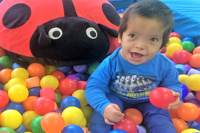CAUSA: ADRIÁN, ASOCIACIÓN AMCME. Infancia que cuidamos hoy, futuro que construimos juntos