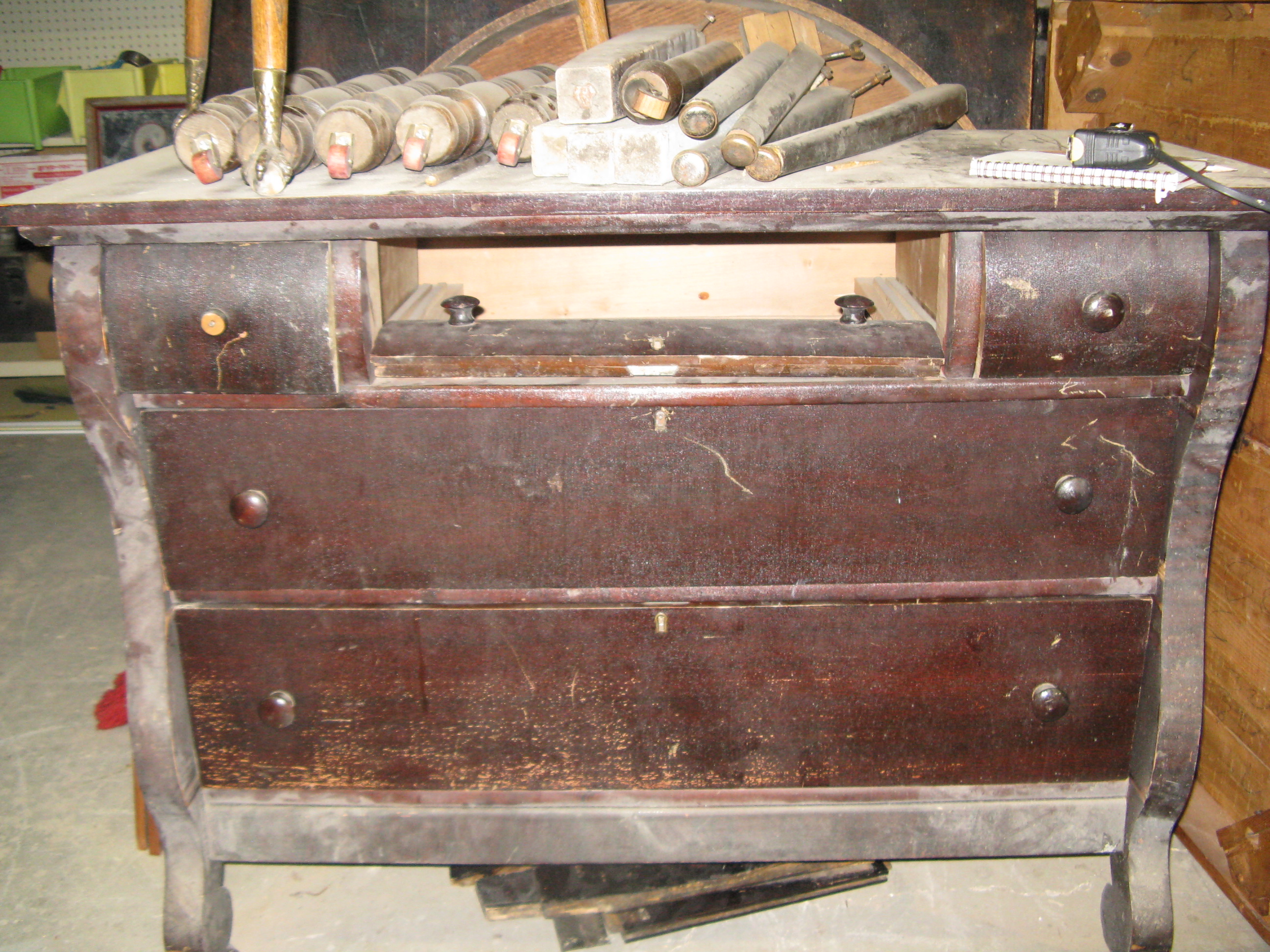 antique vanity