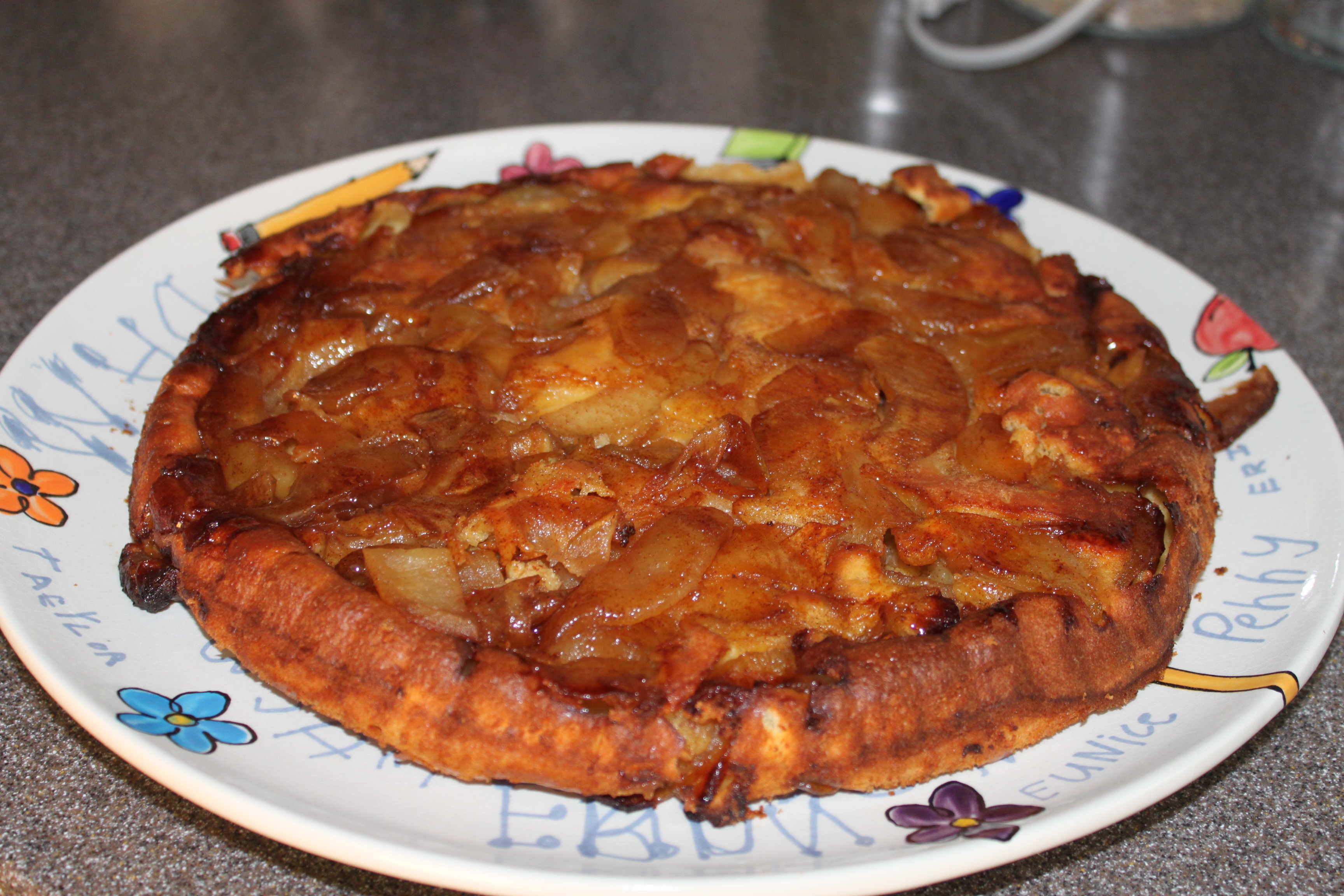 Baked Apple Cinnamon Pancake