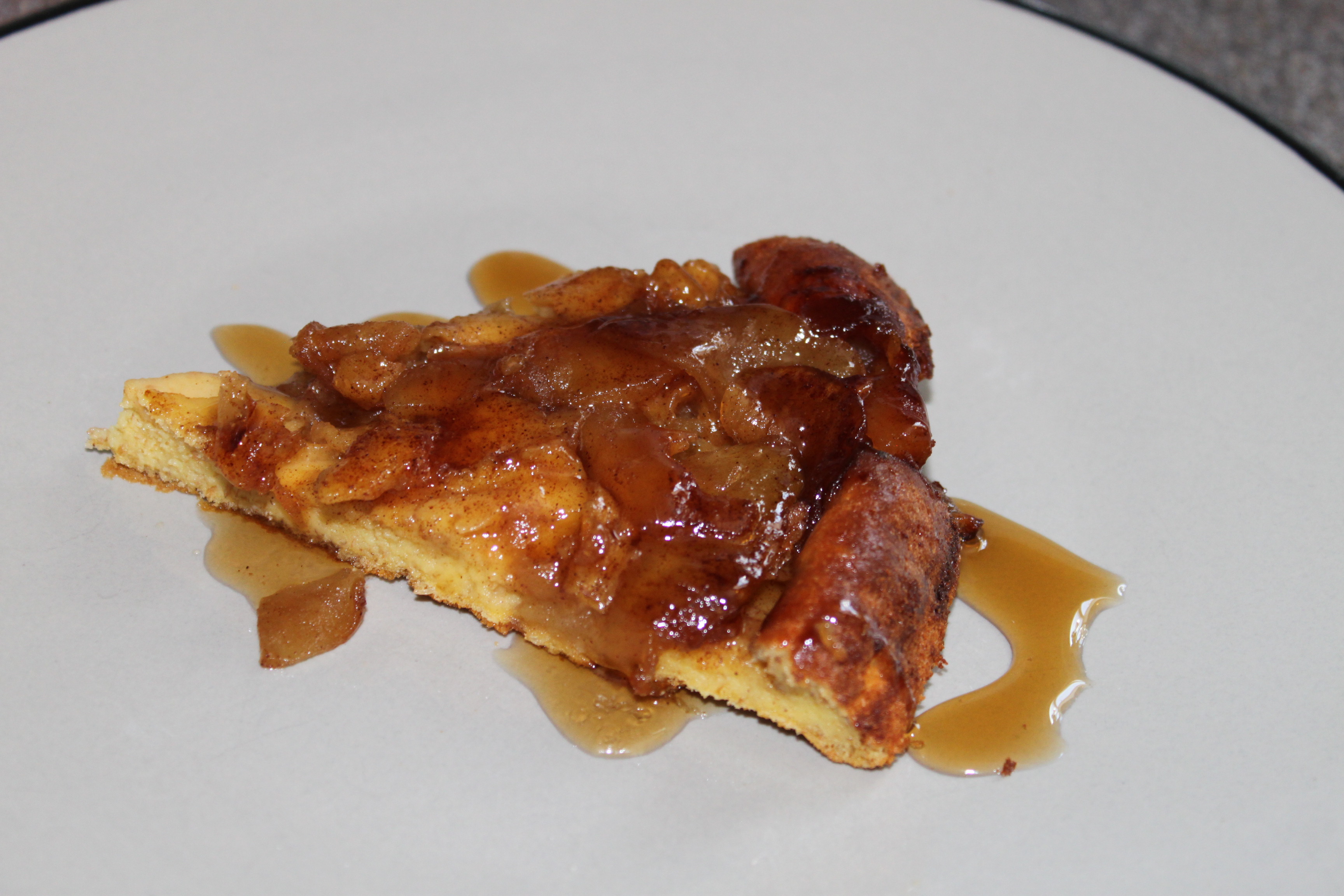 Baked Apple Cinnamon Pancake