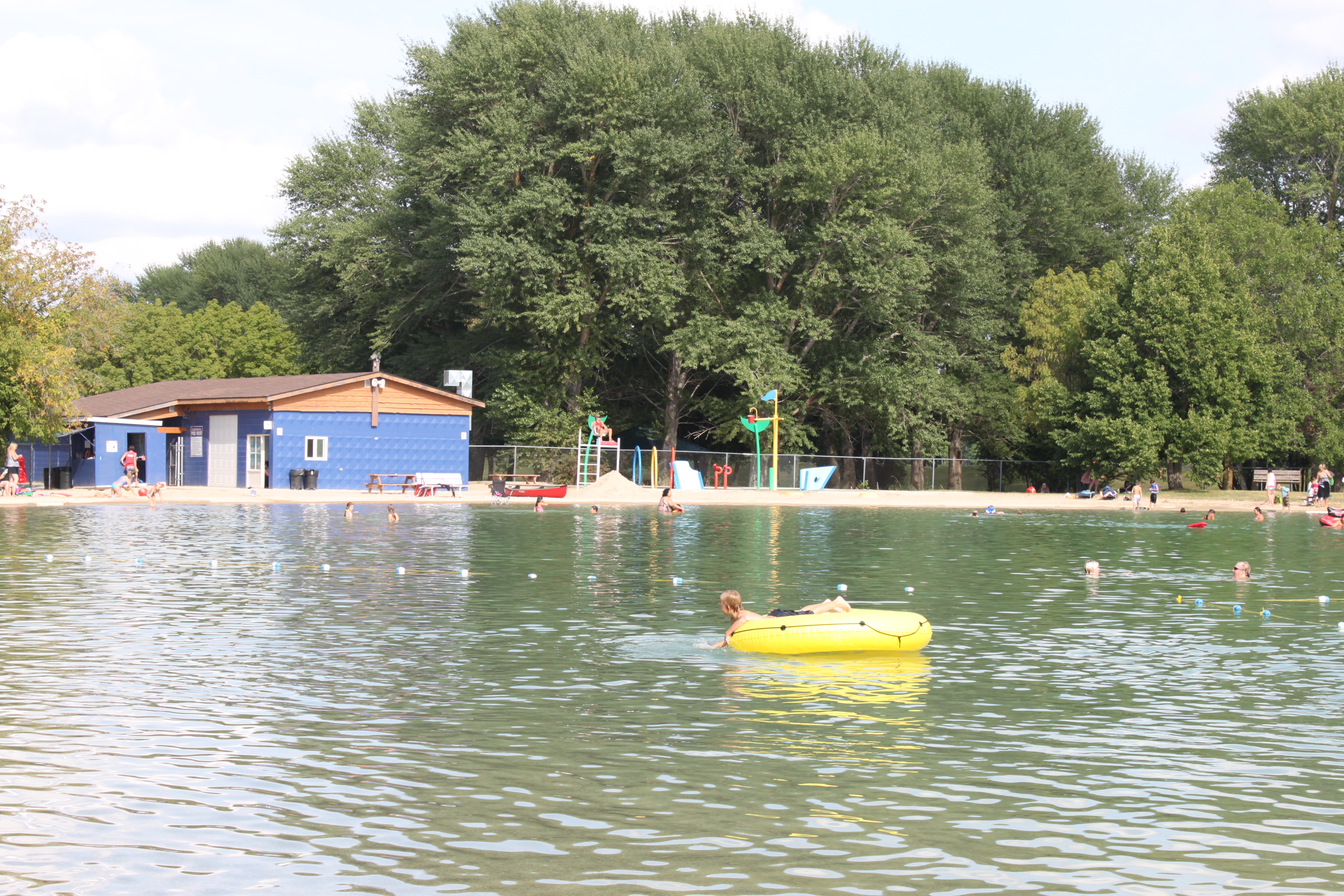 Selkirk Park and Pool