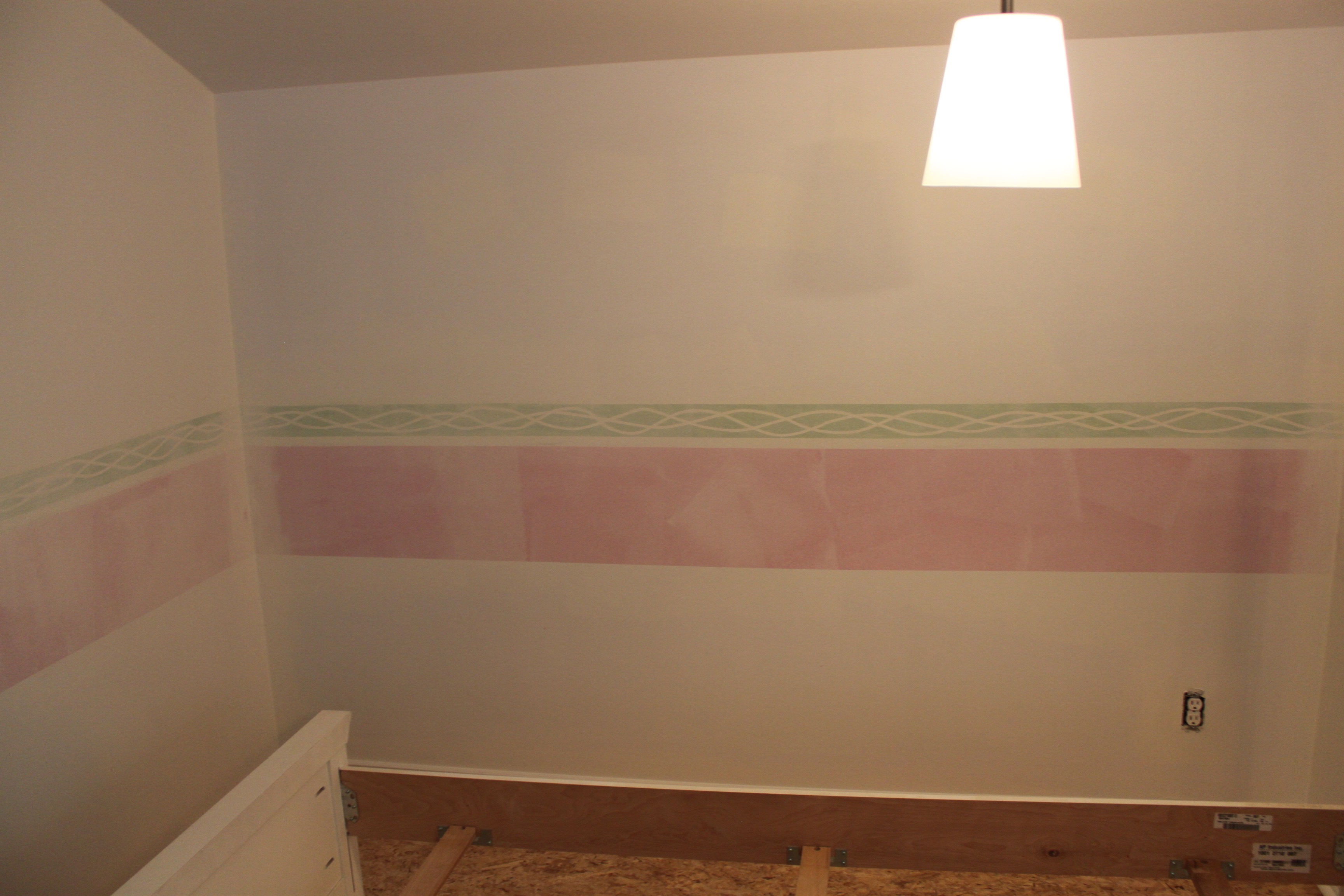 Older border with paint