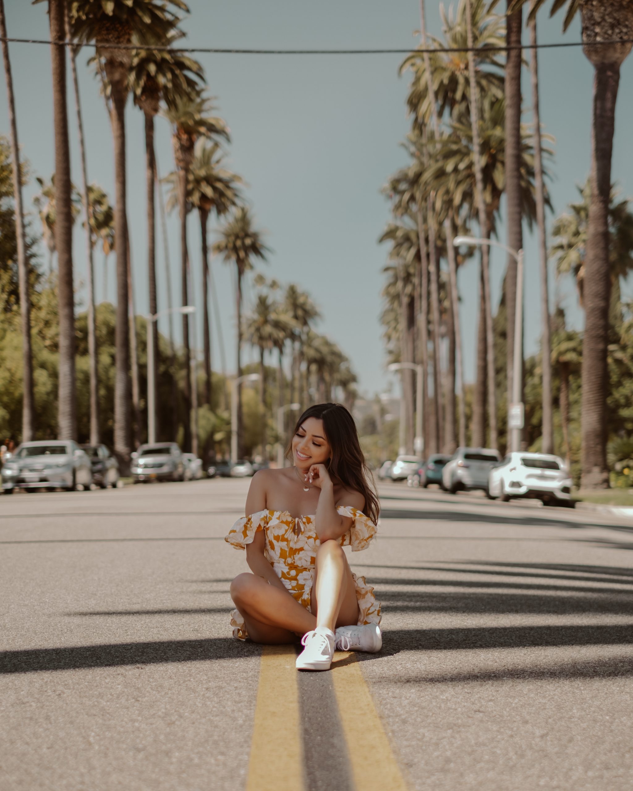 palm tree lined street in Beverly Hills, Los Angeles, California - 16 places to to visit in California