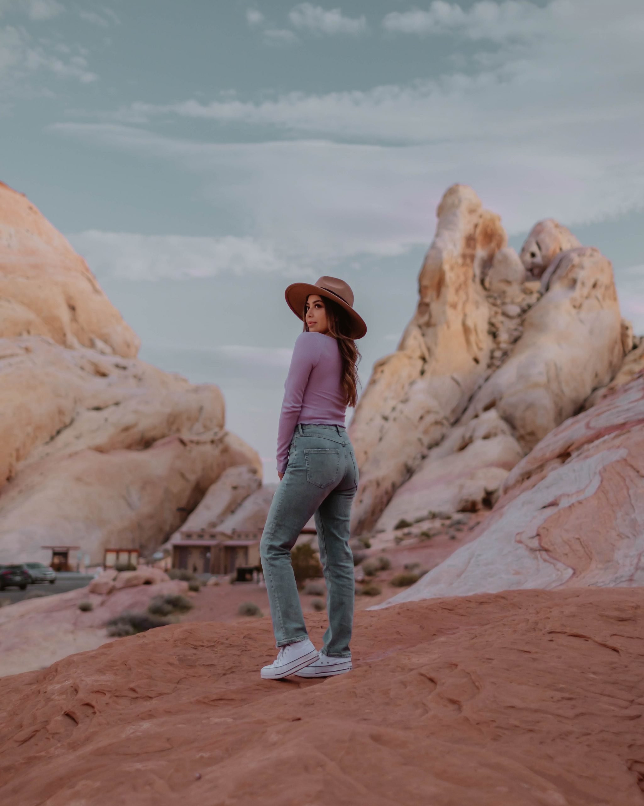 Valley of Fire, white domes, cute outfit, desert destinations, USA travel
