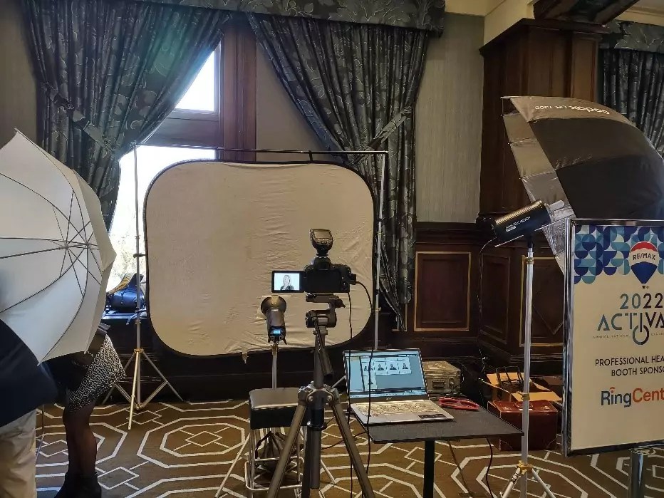 TRADE SHOWS & CONFERENCES SERVICES