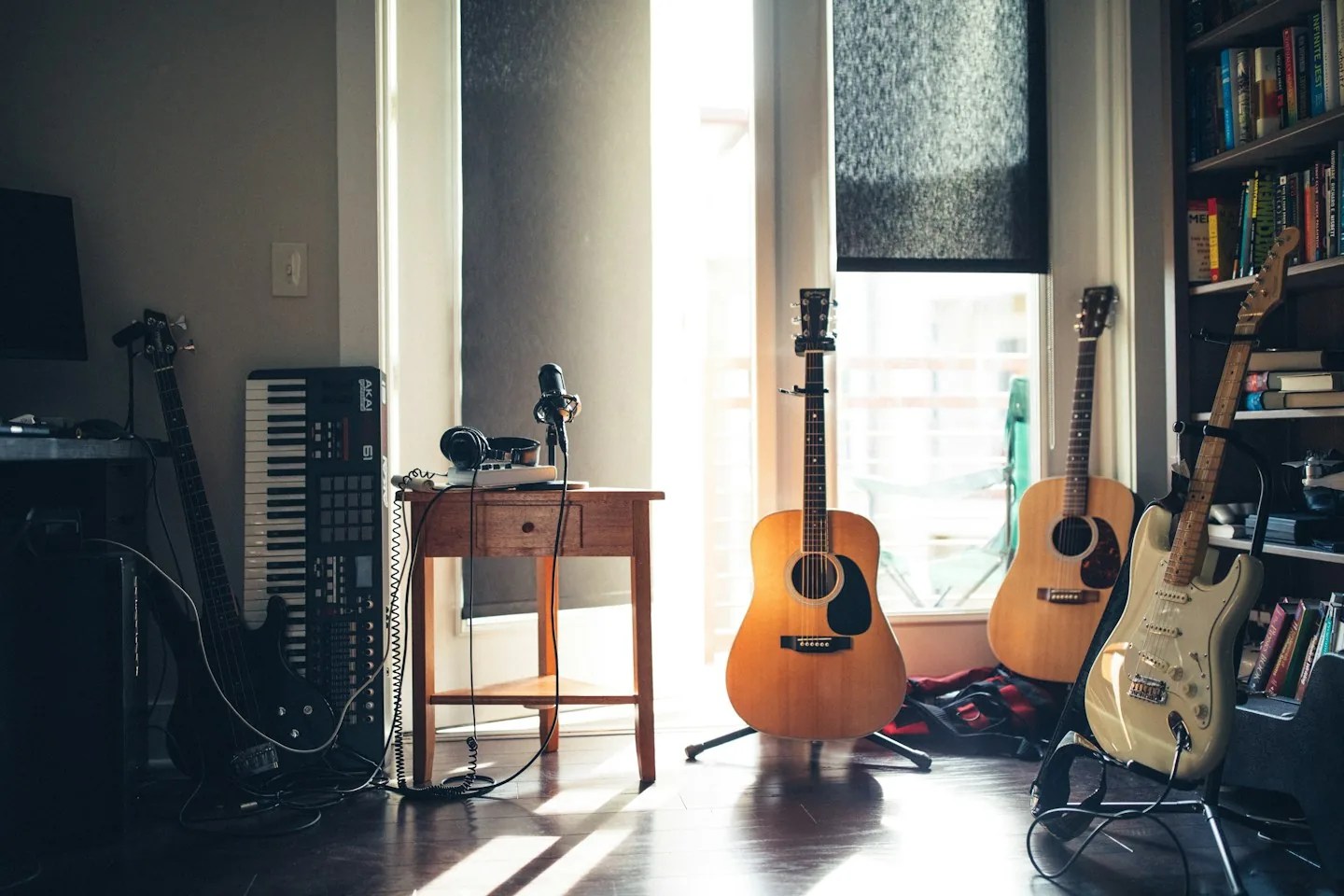 Instrumentos y equipo de producción musical